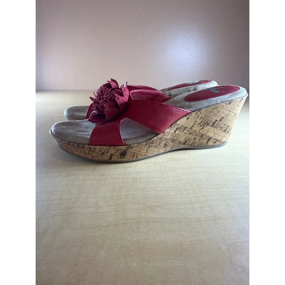 Yuu‎ Red Floral Wedge Sandals Cork Platform Slide Shoes Womens Size 9